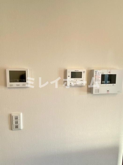 セキュリティ　同建物内、別のお部屋の参考写真になります。