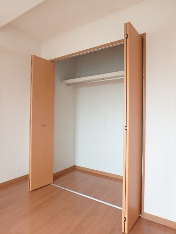 収納　図面と現状に相違がある場合には現状を優先
