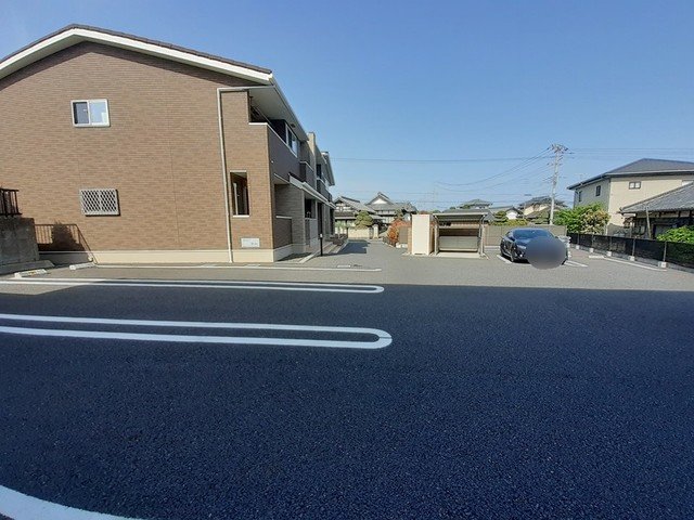駐車場　駐車スペースもあります