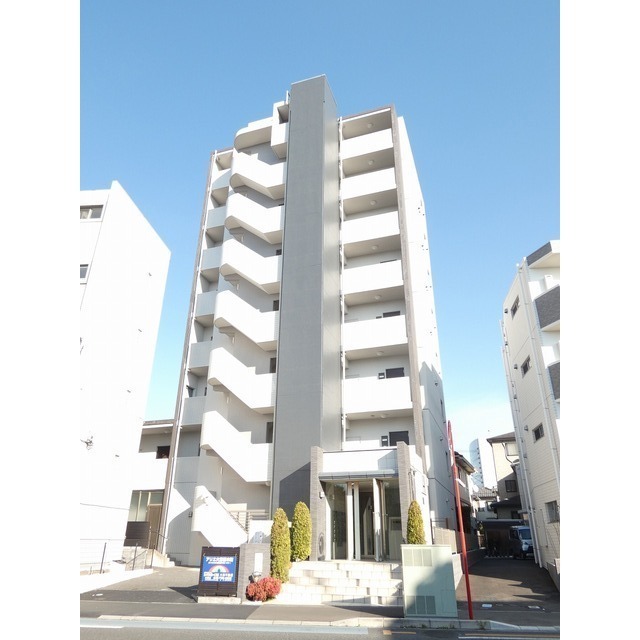 建物外観　１７号沿い大宮駅徒歩８分の好立地