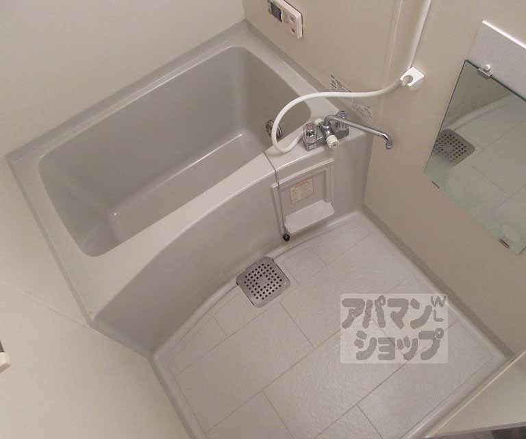 バス・シャワールーム　きれいなお風呂です