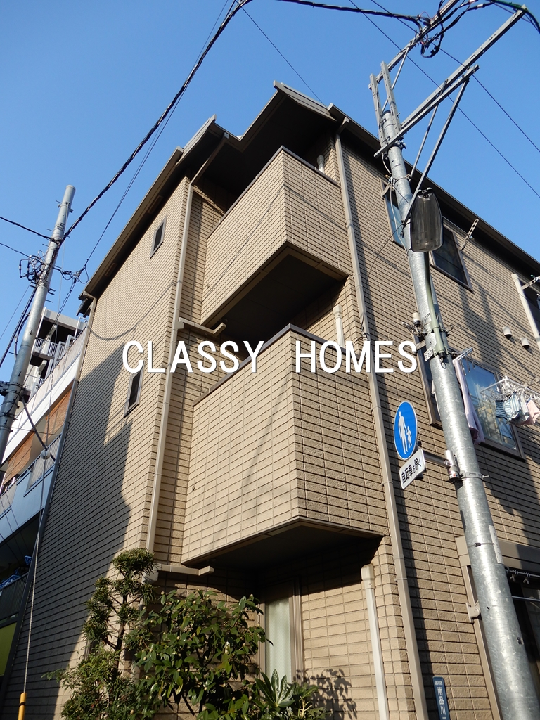 建物外観　2006年竣工　アイショウパルハウス東品川：外観