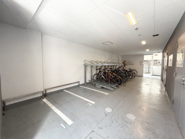 駐車場　駐輪場