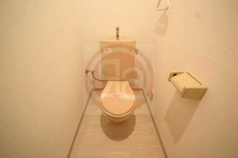 トイレ　ゆったりとした空間のトイレです