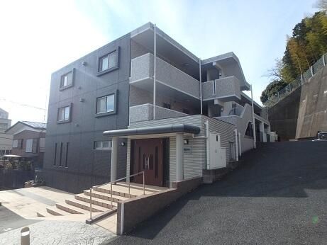 建物外観　ＲＣ造３Ｆ建