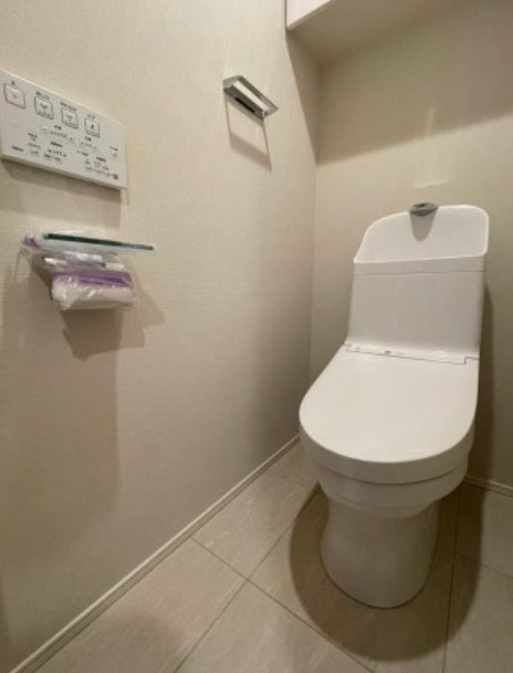 トイレ　※別部屋の参考写真です。