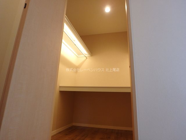 収納　とっても広いウォークインクローゼット
