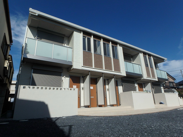 建物外観　2015年11月末完成のシャーメゾン