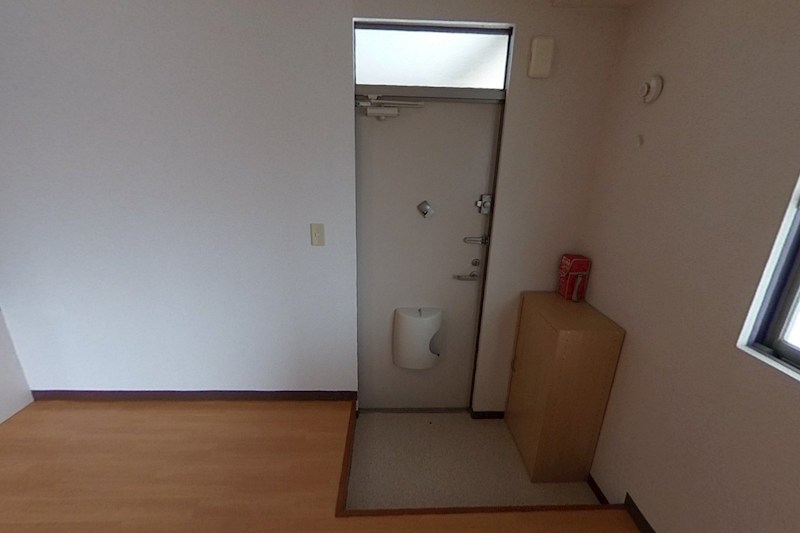 玄関　現況優先