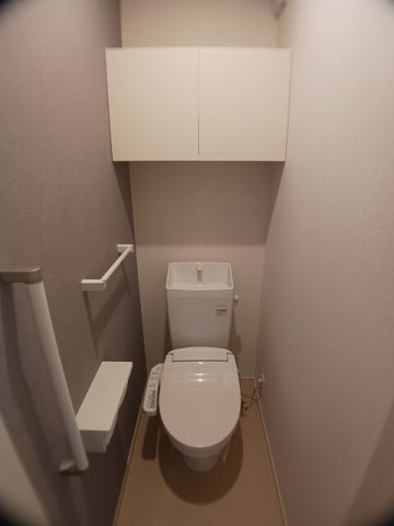 トイレ　シンプルで使いやすいトイレです
