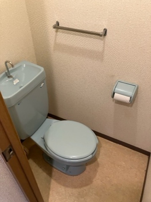 トイレ　きれいなトイレです