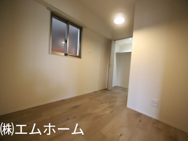 その他部屋・スペース　洋室4.8帖　ウォークインクローゼット付