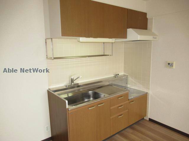 キッチン　※同物件同型別部屋　参考イメージ