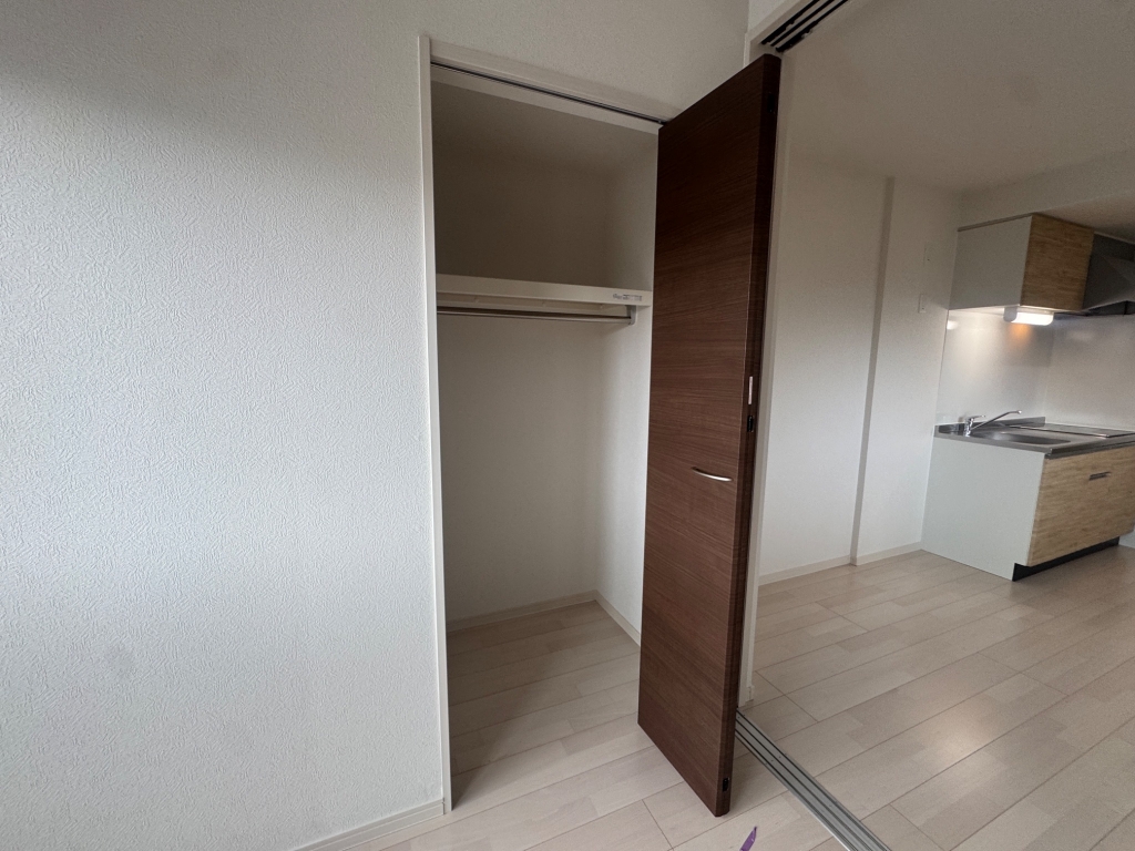 シーサイドヒル西新町の内装写真