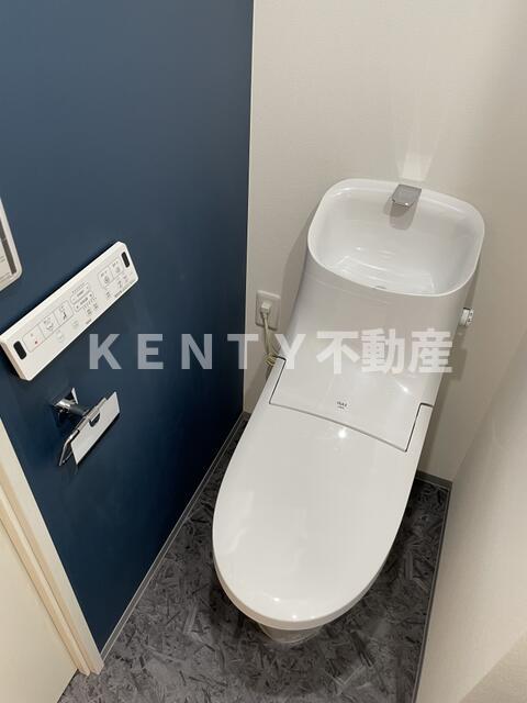 トイレ　落ち着いたトイレです