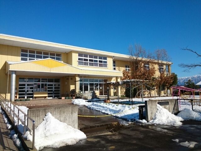 幼稚園・保育園　御免町幼稚園（幼稚園・保育園）まで300m