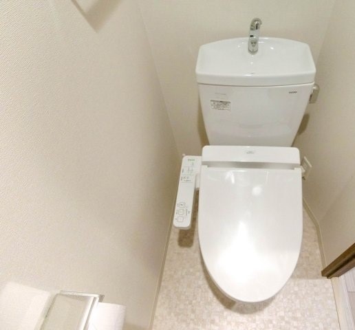 トイレ　同物件別号室