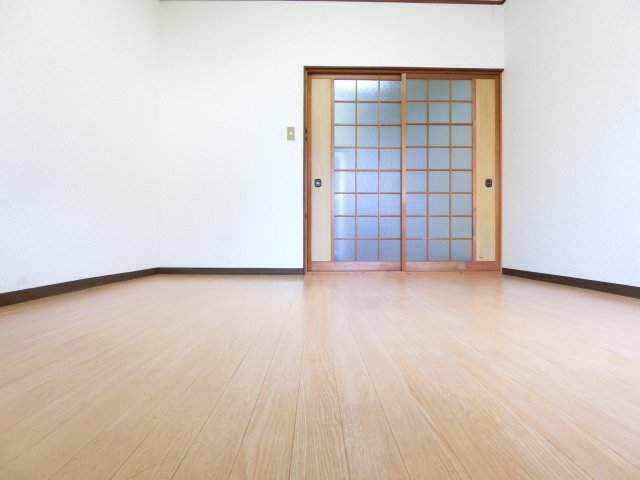 居室・リビング　同物件別部屋イメージ写真