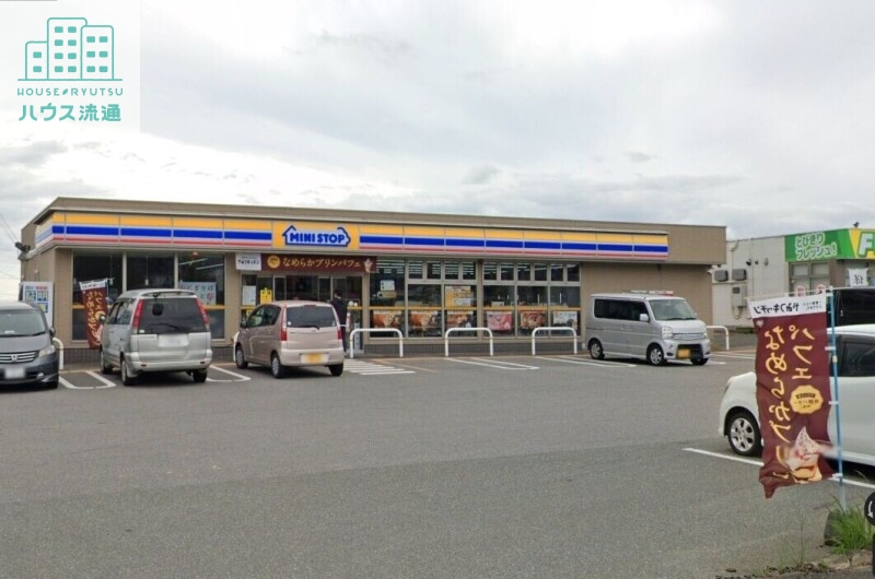 コンビニ　ミニストップ みやき原古賀店（コンビニ）まで3177m