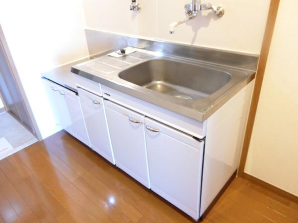 キッチン　２口コンロ設置可！
