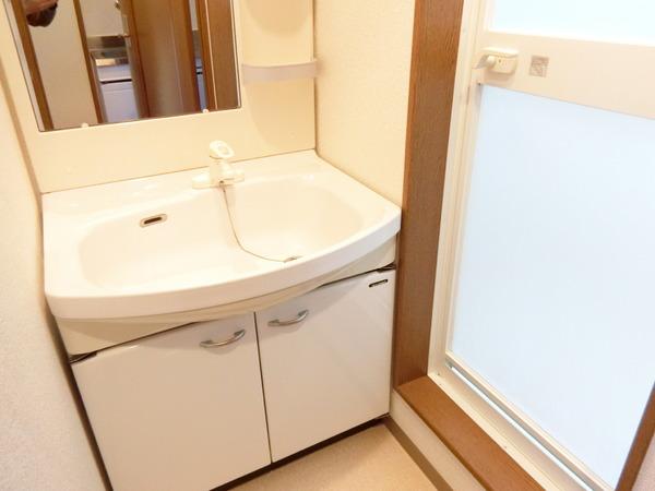 洗面設備　綺麗です♪
