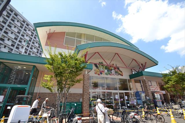 スーパー　（株）山陽マルナカ／白島店（スーパー）まで392m