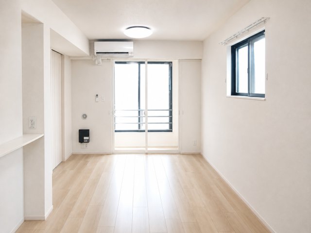 居室・リビング　同タイプのお部屋の画像です。
