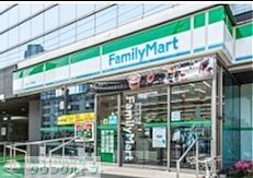 コンビニ　ファミリーマート辰巳一丁目店（コンビニ）まで1520m