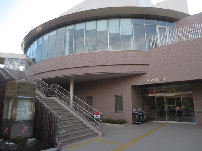 図書館　瑞穂図書館（図書館）まで637m