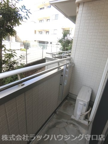 バルコニー　同仕様写真となります。