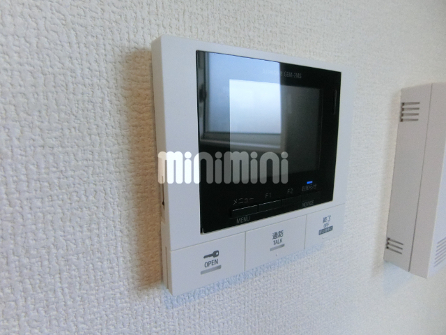 セキュリティ　モニター付きなので来客確認も出来ます。