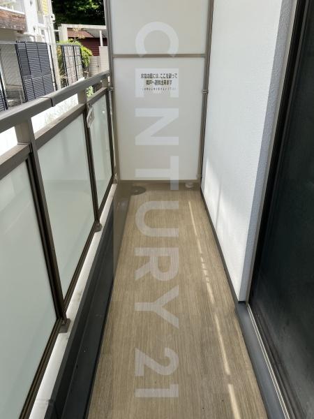 バルコニー　※他のお部屋の写真です。