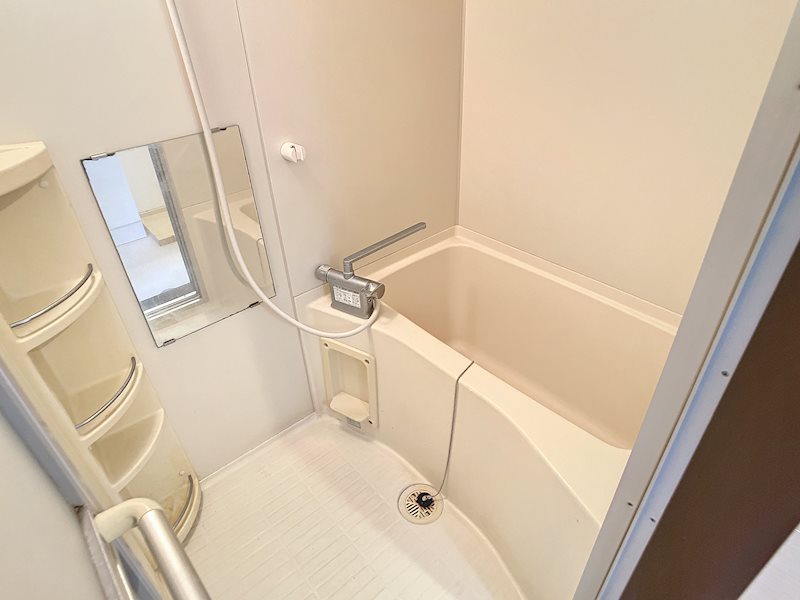 バス・シャワールーム　※他部屋の参考写真です。