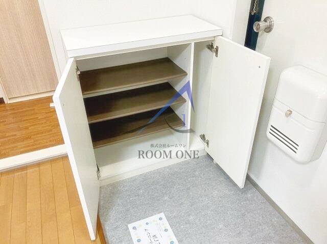 玄関　玄関です。