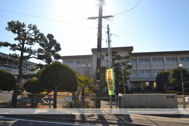小学校　郷田小学校（小学校）まで1512m