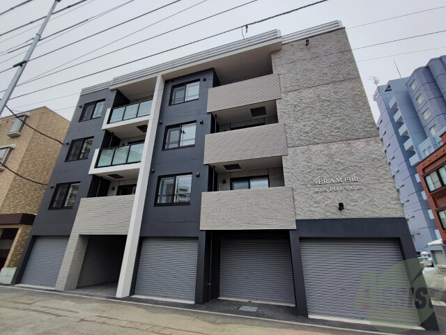建物外観　札幌市中央区北七条西２６「ＳＥＲＡＭ．円山レジデンス」