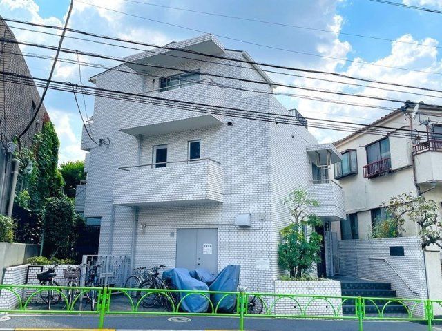 建物外観　■建物構造：ＲＣ■リノベーション分譲マンション■角部屋