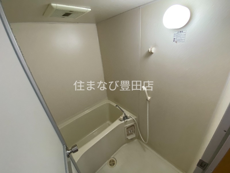 バス・シャワールーム　同型タイプ