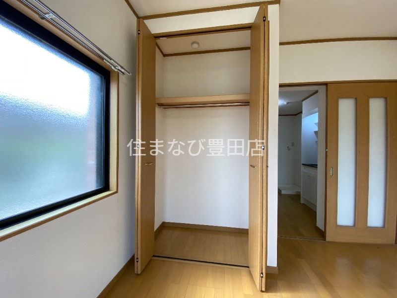 収納　同型タイプ