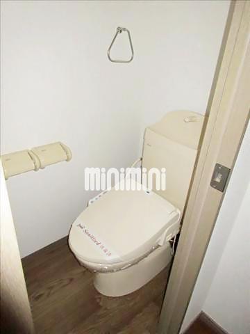 トイレ　機能性のある清潔的なトイレです。