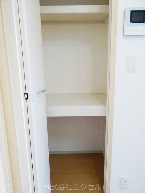 収納　収納完備でお部屋を広くお使いいただけます。