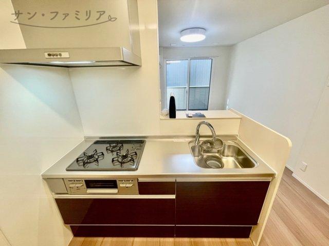 キッチン　同一物件別部屋写真