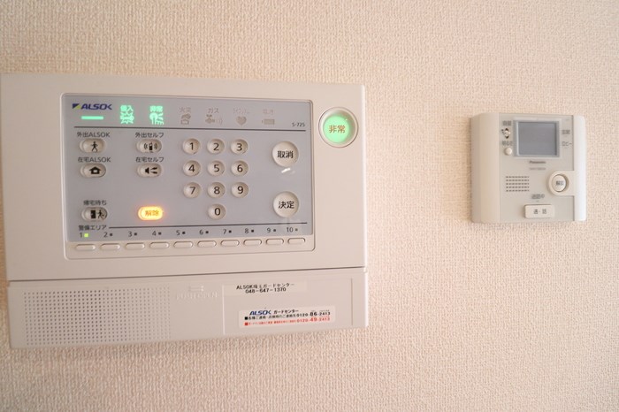 セキュリティ　来客時に便利なＴＶモニターホン