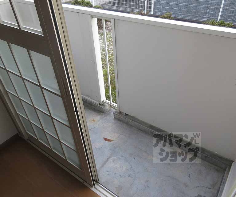 バルコニー　洗濯物も十分干せます！