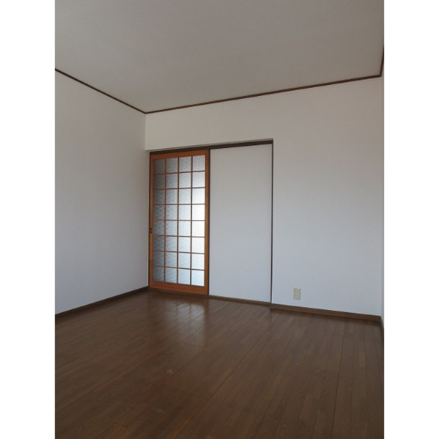 居室・リビング　別部屋の写真です