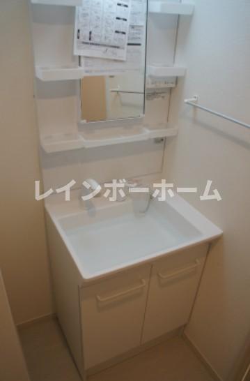 洗面設備　忙しい朝には欠かせない洗面所です