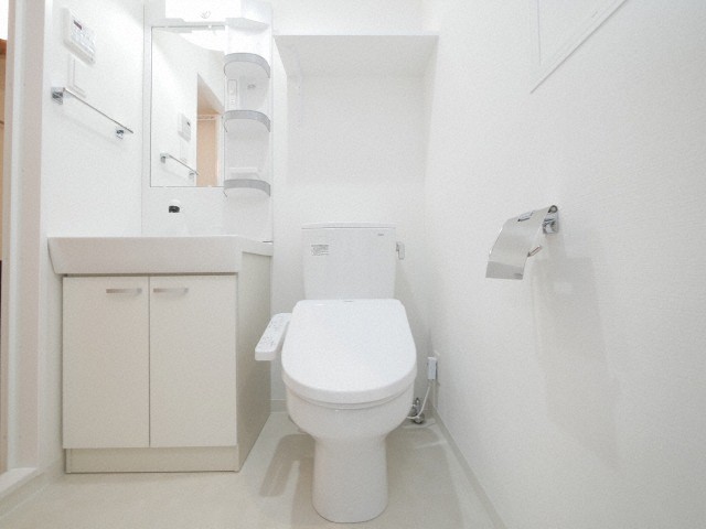 トイレ　落ち着いたトイレです