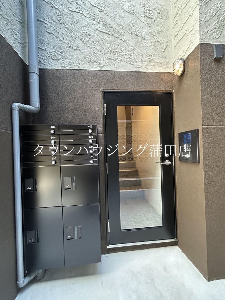 エントランス　キッチン