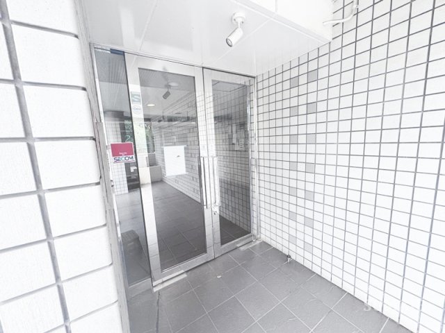 エントランス　しっかりしたエントランスで安心です★
