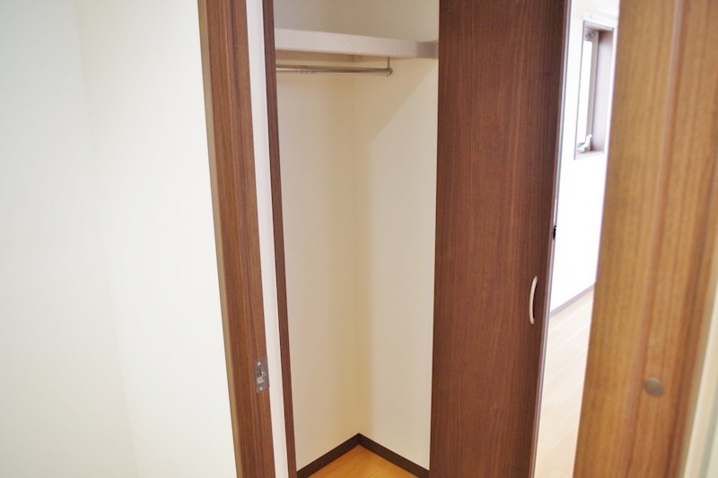 収納　※別号室の写真となります。